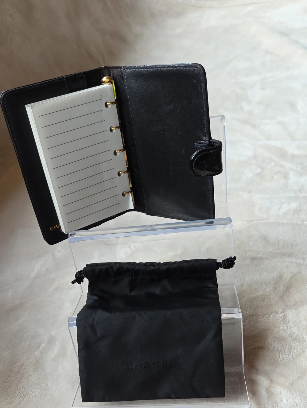 CHANEL Black Patent Leather CC Embossed Small Agenda/Wallet